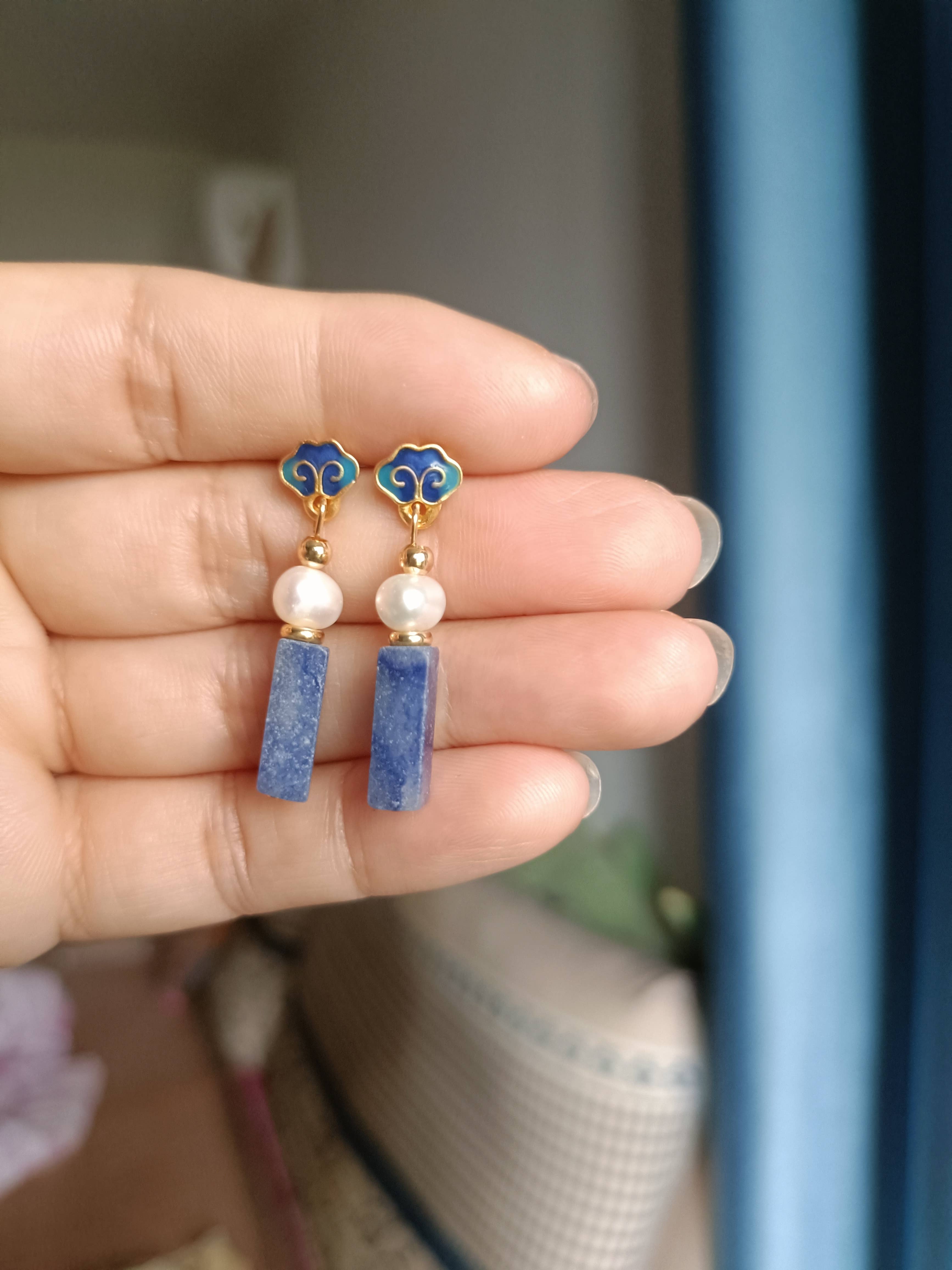 Otterware - Wholesale Dangle Earrings - Handmade Cloisonné Enamel Earrings: Pearl & Jasper, S9254