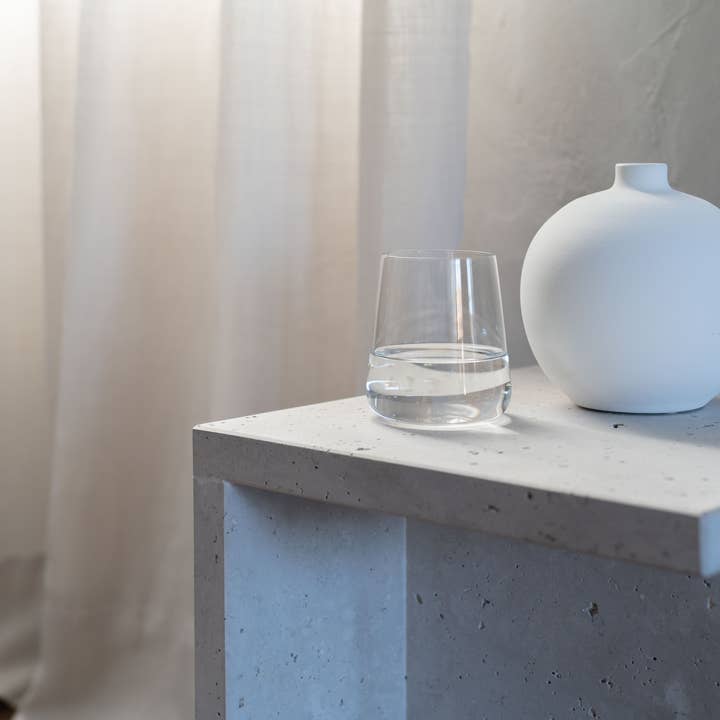 Blanc 03 - White vase - Minimalist home decor for wholesale on Faire2