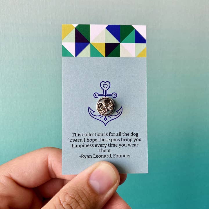 Anchor24 - Wholesale Lapel Pin/Button - Corgi Lola Pin4