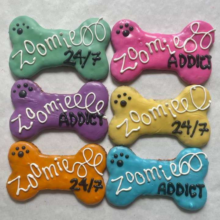 YumYum4DOGS - Wholesale Pet Treats - Dog - 6 inch Zoomies ADDICT dog treat2