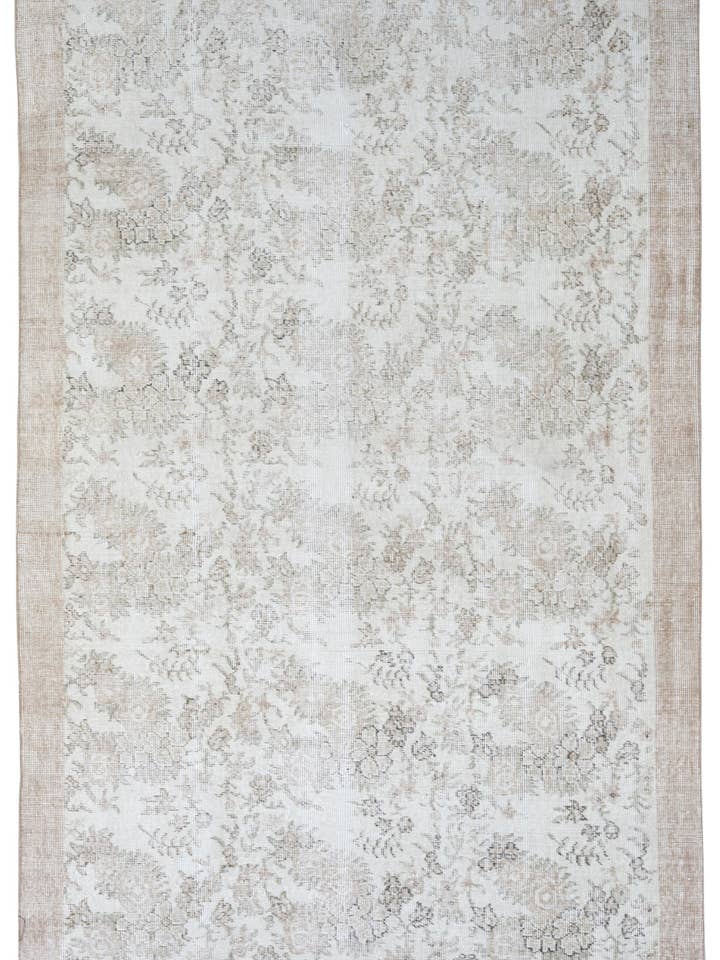 Xitlali - 5'5" x 8'9" for wholesale by Biev