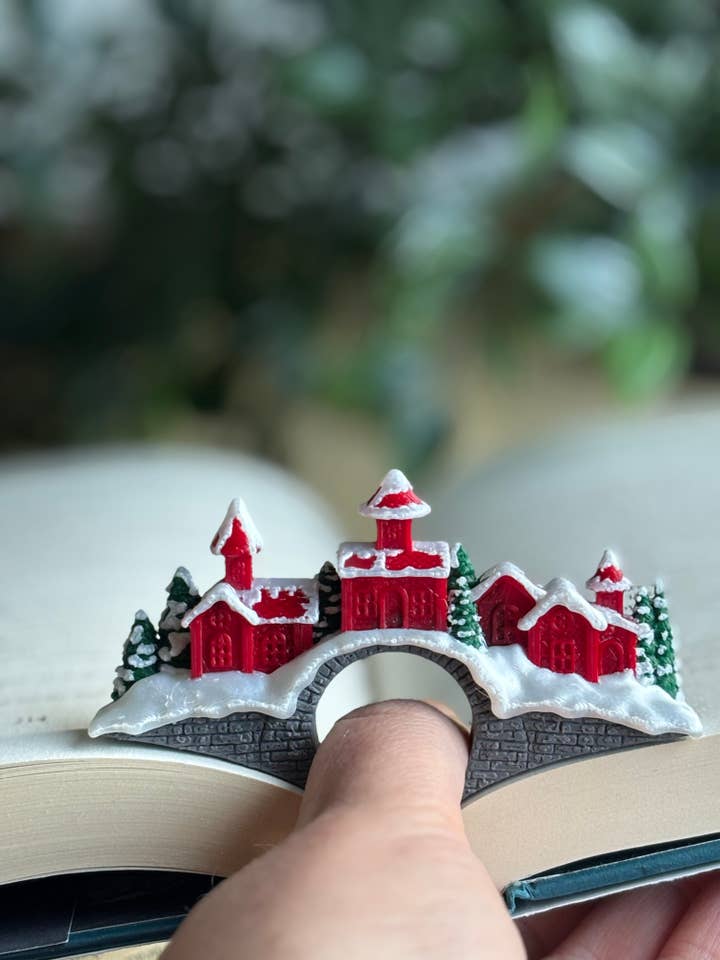 Christmas Town - Thumb page holder for wholesale by Nordic Book Adventure