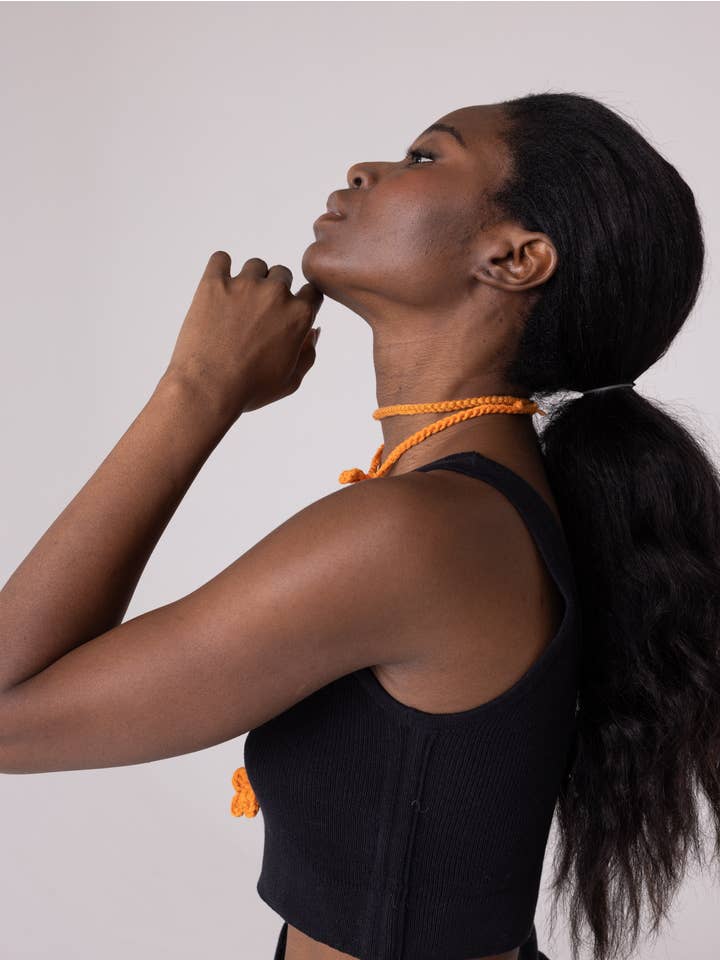 Drebulė: Black Cotton Crop Top for wholesale on Faire3