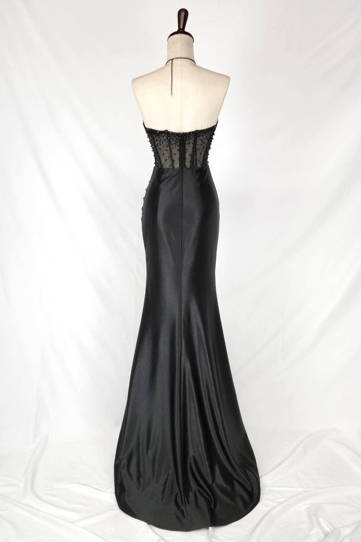 Chicas - Vente Robe de soirée – femme - Robe bustier en satin avec corset à perles et sequins C83111