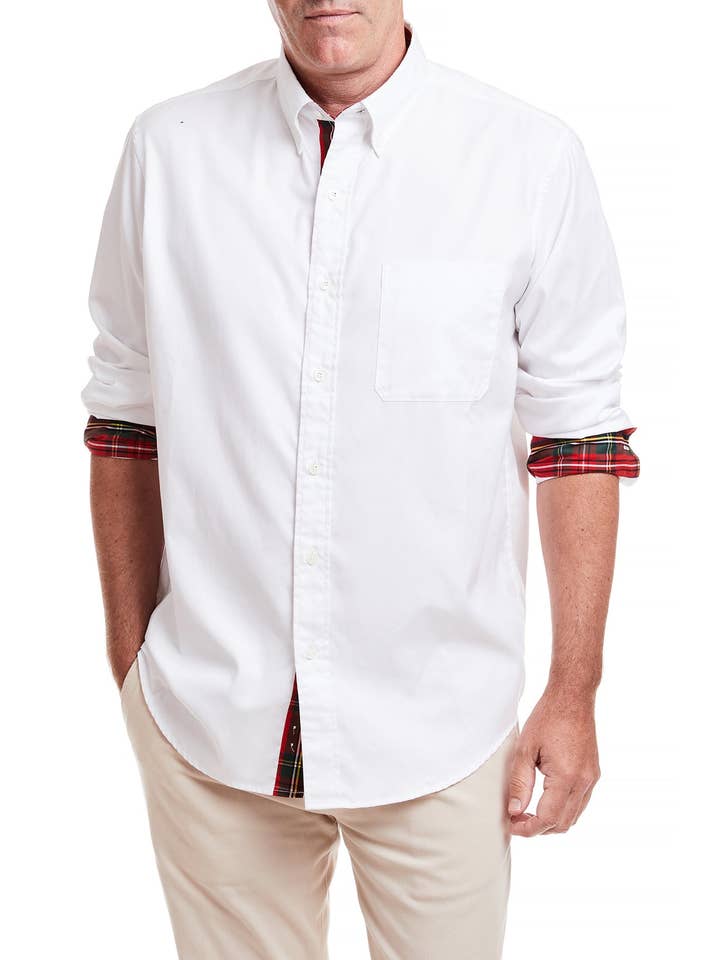 Chase skjorte hvid Oxford med Royal Stewart Tartan trim for engroshandel hos Castaway Clothing Nantucket Island