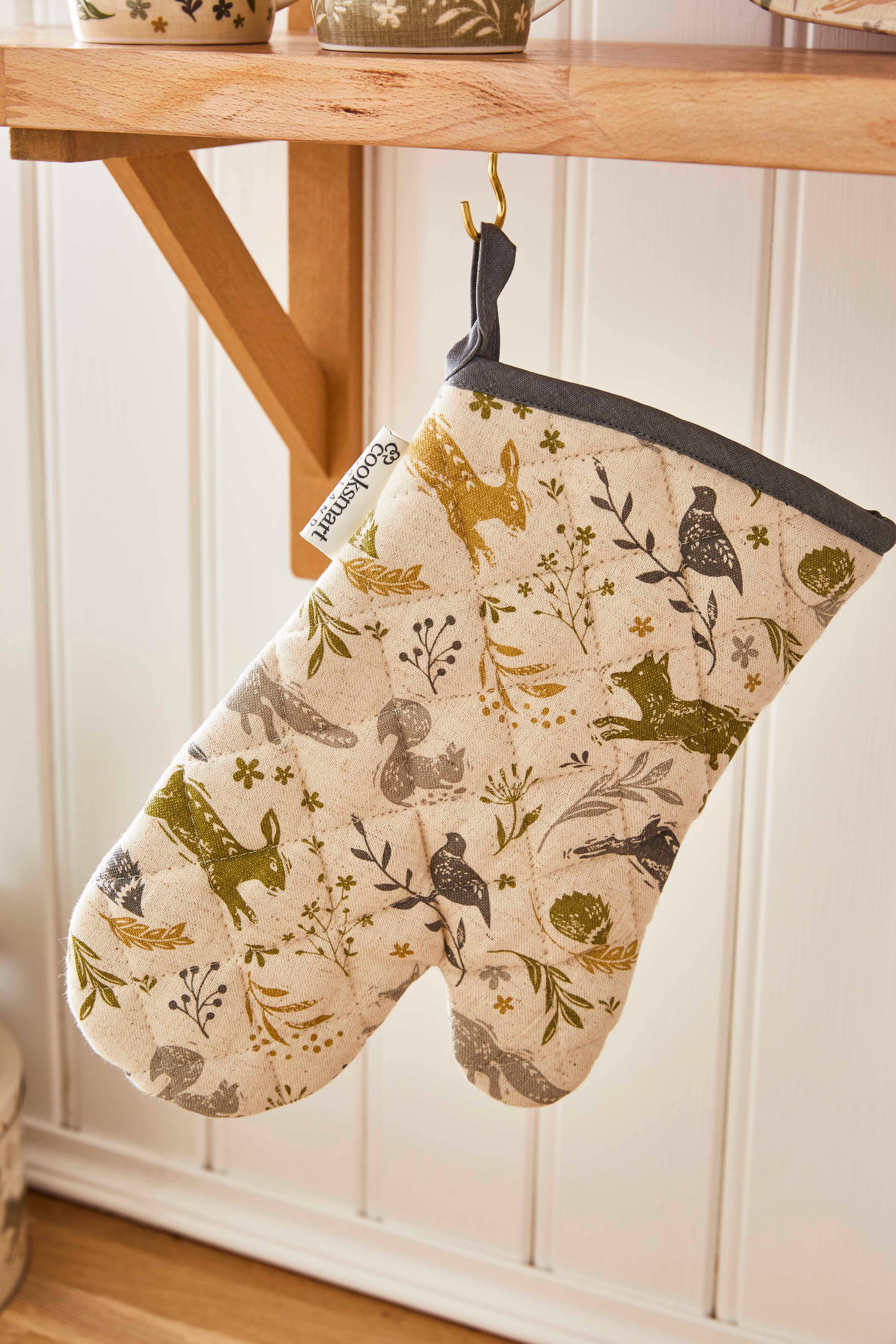 Natural Gauntlet Woodland for wholesale on Faire3