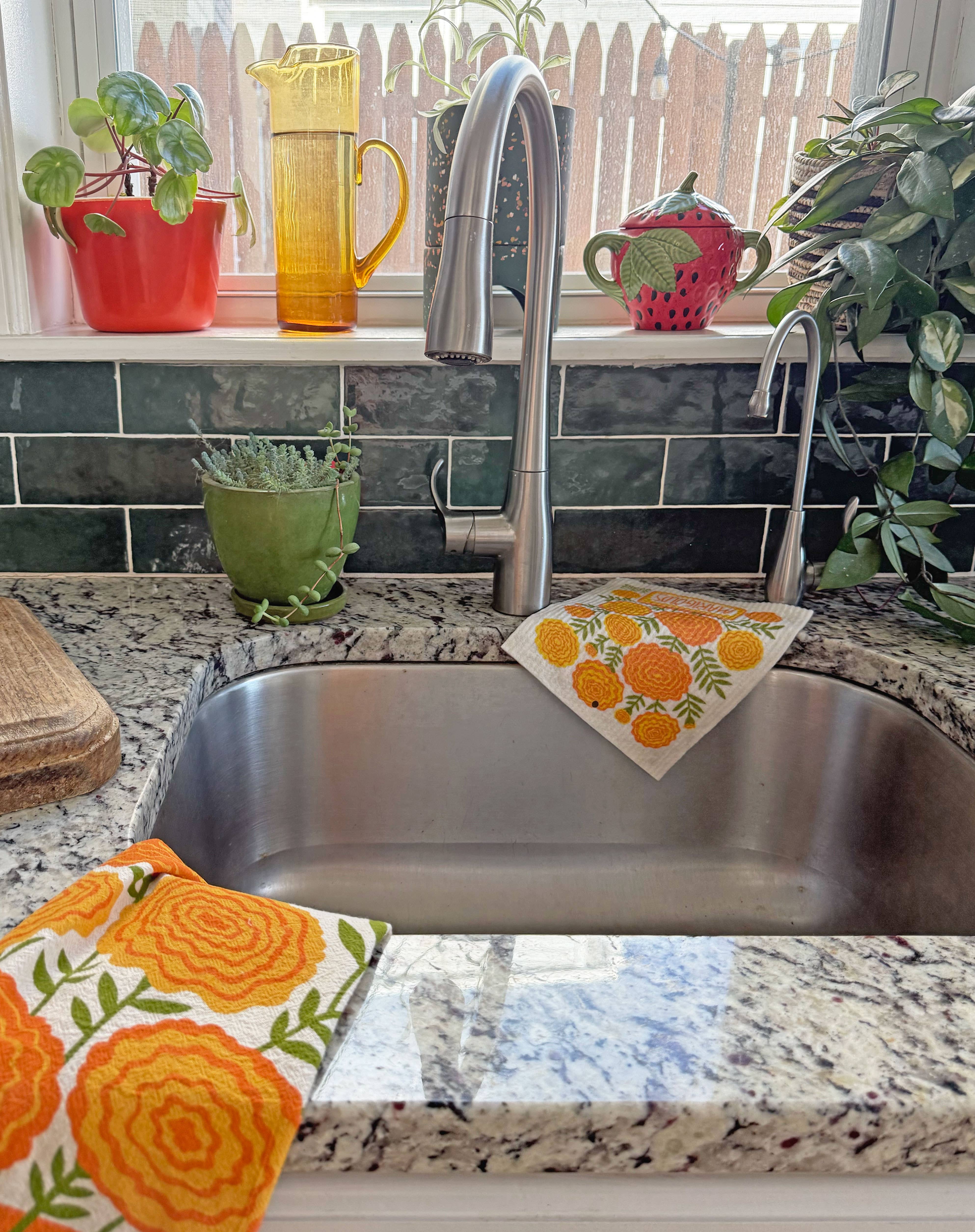 The Neighborgoods - Wholesale Tea Towel - Marigold - Tea Towel + Sponge Cloth Set4