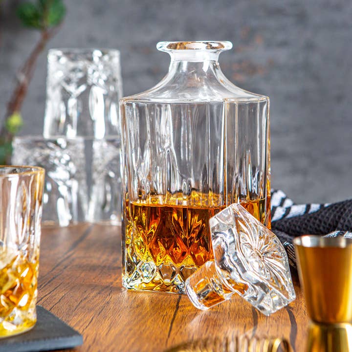 Rinkit Ltd - Vendita all'ingrosso Decanter - RCR Crystal - Set di bicchieri e decanter per whisky Orchestra, 5 pezzi