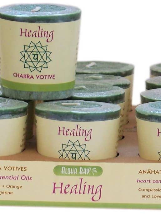 Bougies Votives Chakra : Cœur, Guérison - plateau de 12 pour la vente par Sansaara Living