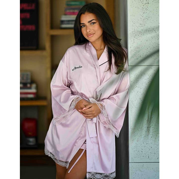 Lulabay - Vente Peignoir – femme - Peignoir de mariée personnalisé Lulabay pour femme en satin à fente latérale2