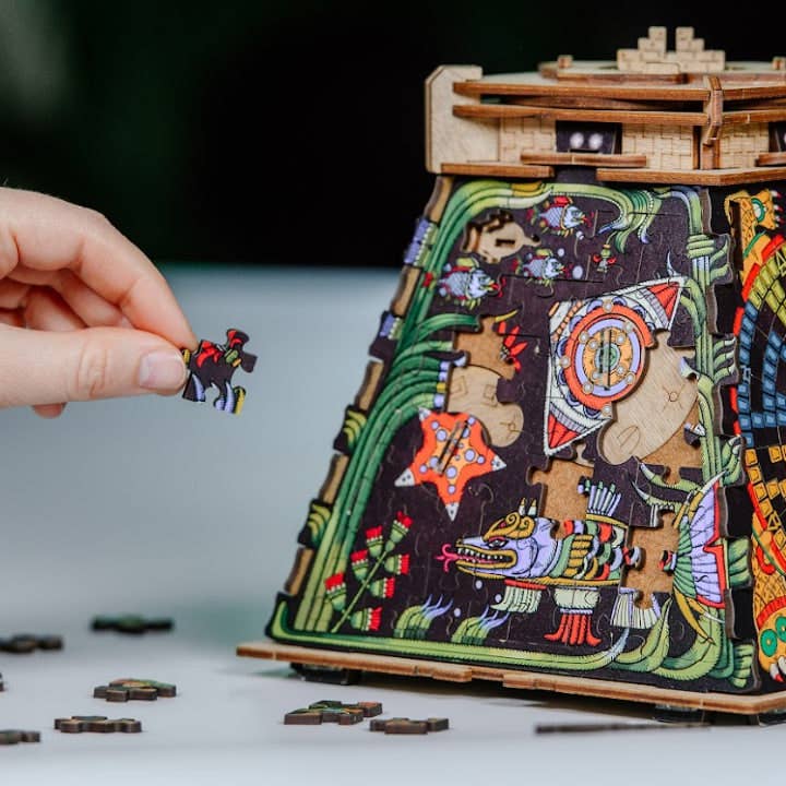 iDventure GmbH - Wholesale Puzzle - Kids - CluePuzzle - The Sun Pyramid1