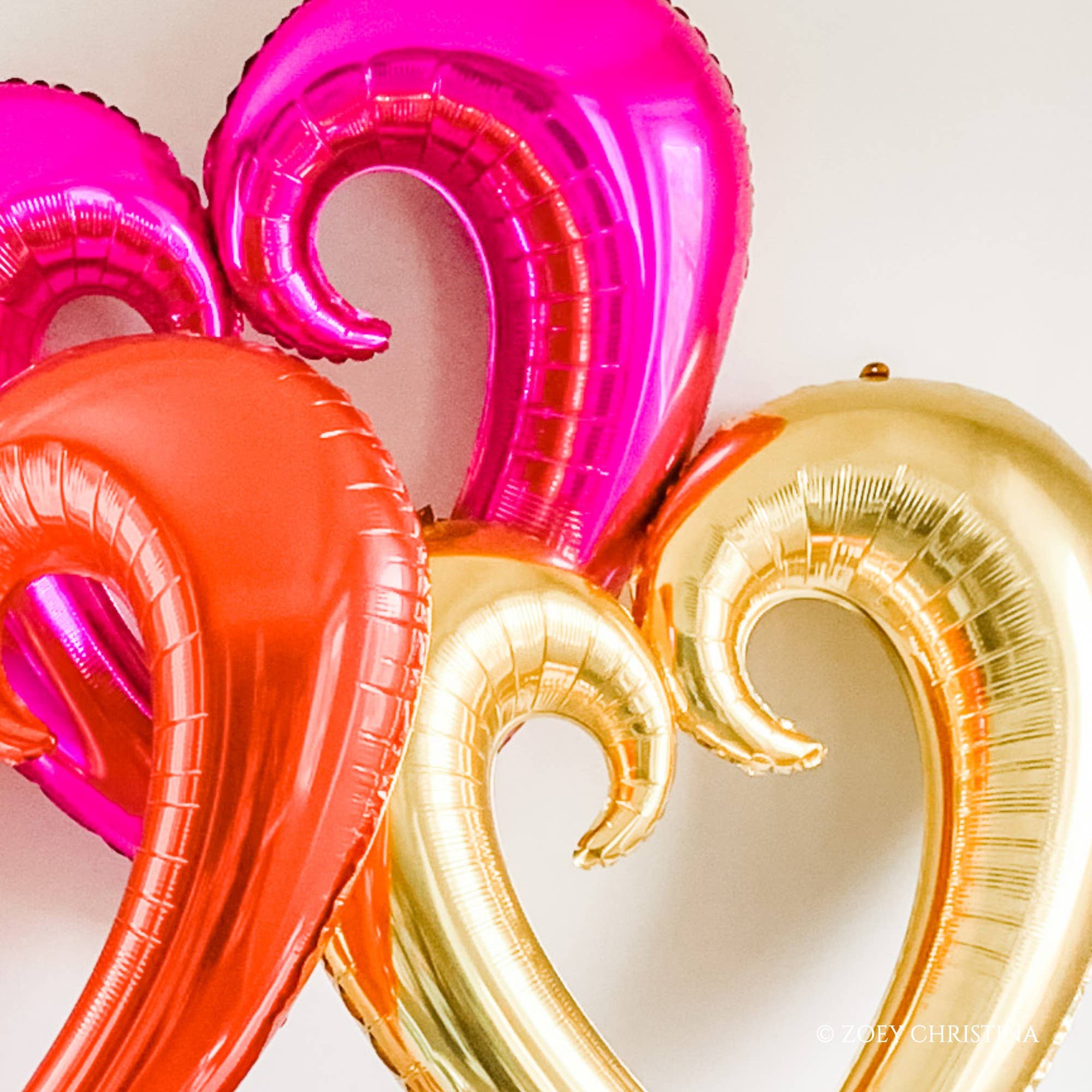 Zoey Christina - Wholesale Balloon - Jumbo Open Heart Shaped Balloon3