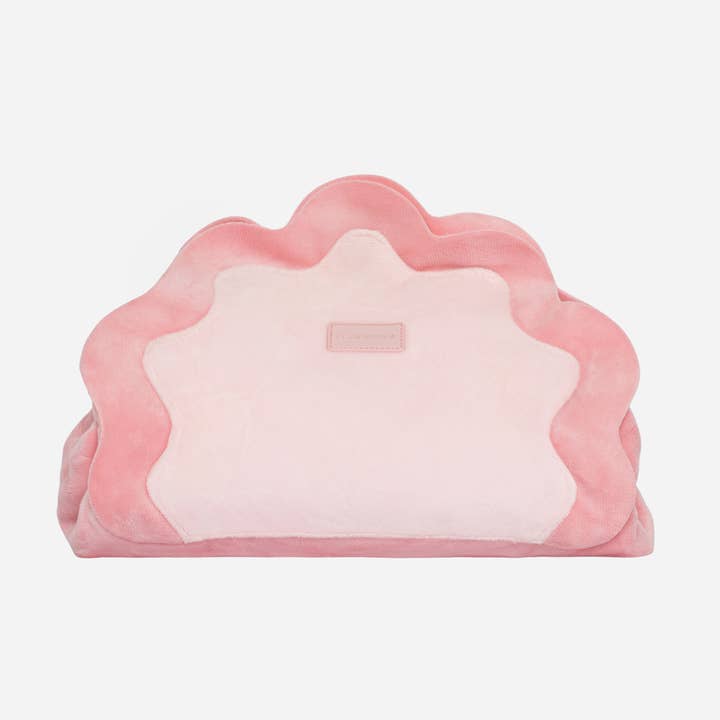 Pink cosmetic bag with gathering closure  for wholesale by Flamingueo
