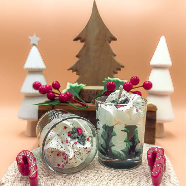 Les Fées Mères - Wholesale Novelty Candle - Mini Gourmet Christmas Candle - Holly
