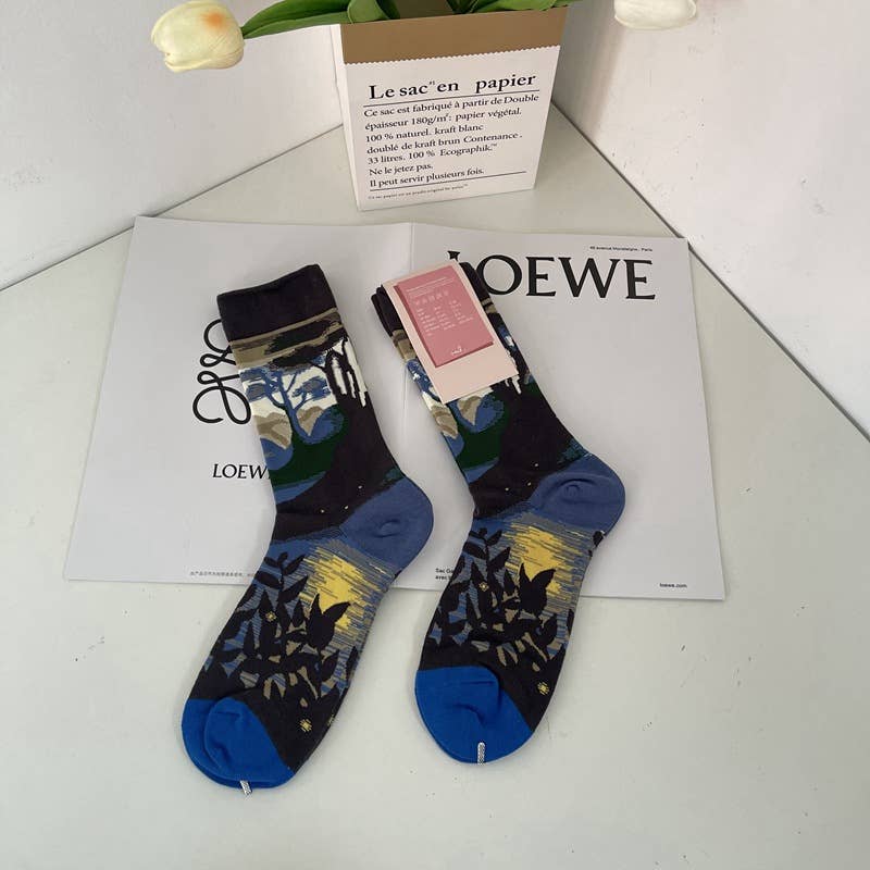 Tourtiwi - Wholesale Socks - Unisex - Retro Art Abstract Print Mid-Calf Socks21