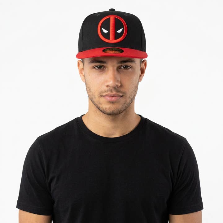 Gorra Marvel Deadpool con logo para venta al por mayor de COTTON DIVISION