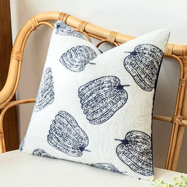 FLUFFERY - Vente Coussin décoratif - Coussin décoratif de vacances en forme de citrouille, noir (45 cm x 45 cm)1