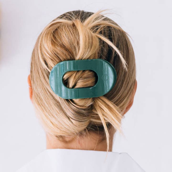 TELETIES – wholesale Hair clip – Women’s – Round Flat Hair Clip | Medium | Mistletoe