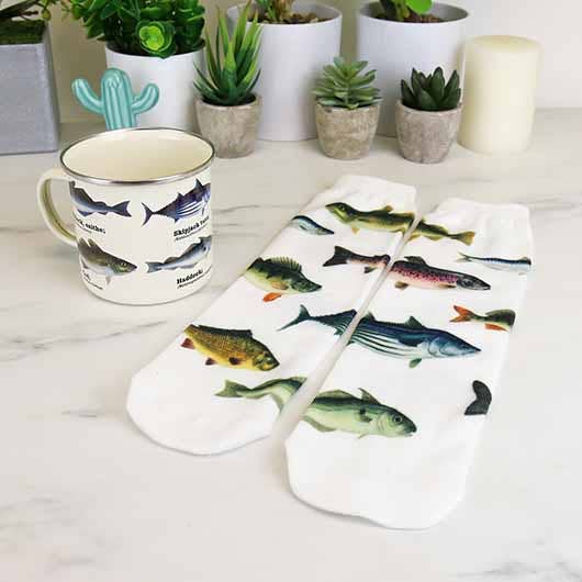 Gift Republic – wholesale Gift bag set/pack – Fish Mug & Socks1