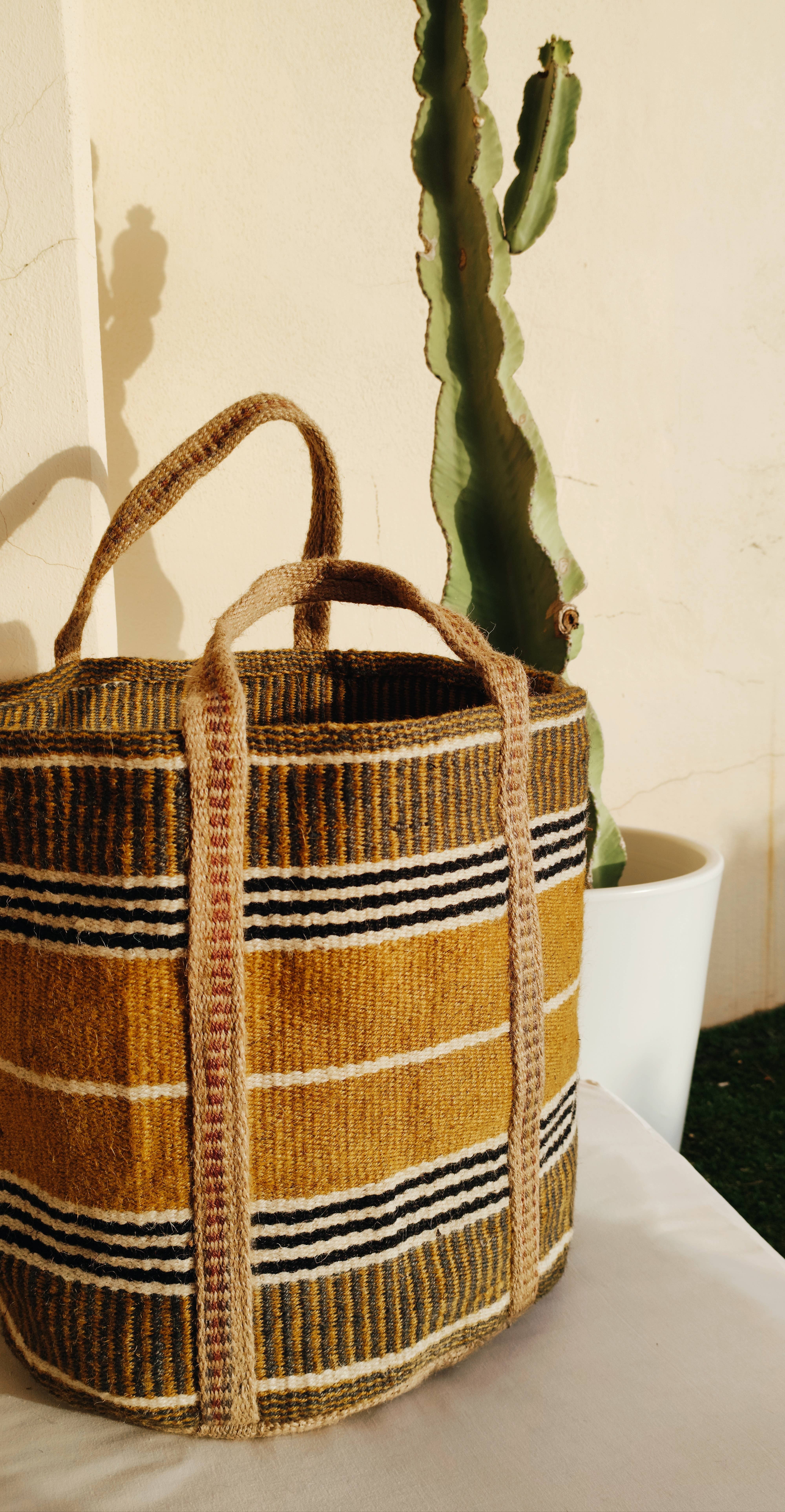 Maya Mallorca - Wholesale Ornament Set - XXL JUTE BASKET 60X43CM2