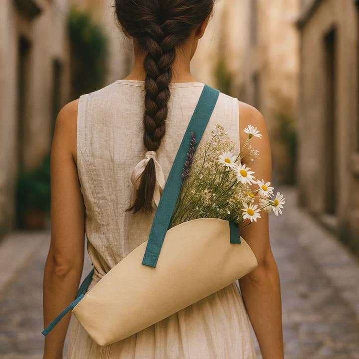 Canvas Flower Tote | Canvas Bouquet Bag | Unbranded for wholesale by House of Kraft Jewelry & Accessories