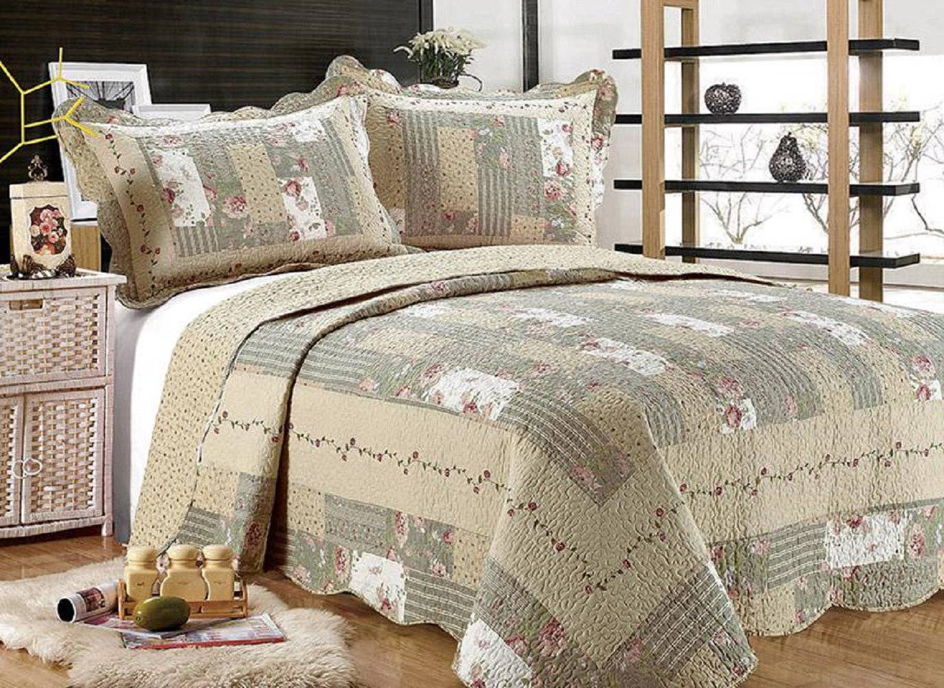 J&V TEXTILES - Wholesale Bedding Set - 3-Piece Green Cotton Blend Reversible Quilt Set0