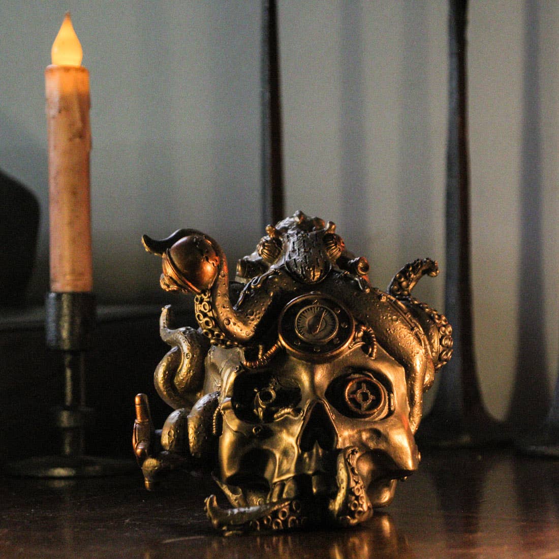 Zeckos - Wholesale Decorative Figurine - Abyssal Bones Steampunk Mechanical Octopus On Skull Statue2