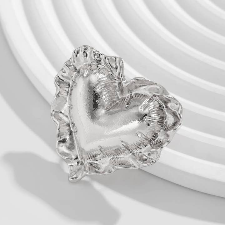 ACCITY - Wholesale Cocktail/Statement Ring - NEW WRINKLED THREE-DIMENSIONAL LOVE ALLOY RING_CWMM32415