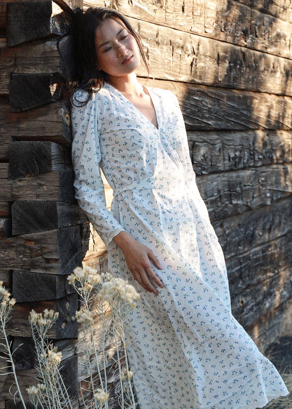 Atèlette - Wholesale Dress - Women's - White Blue Ditsy Floral Cotton Midi Dress - Emmeline Dress3