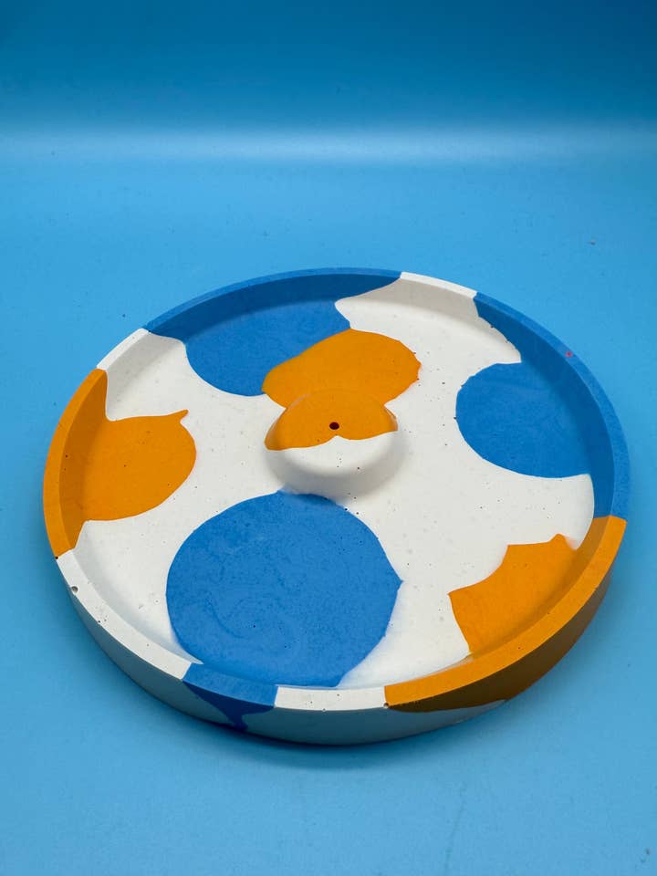 Portaincenso Rotondo Macchie Blu/ Arancione - Decorazione Artigianale Designer per la vendita all'ingrosso da parte di Wichtigedinge