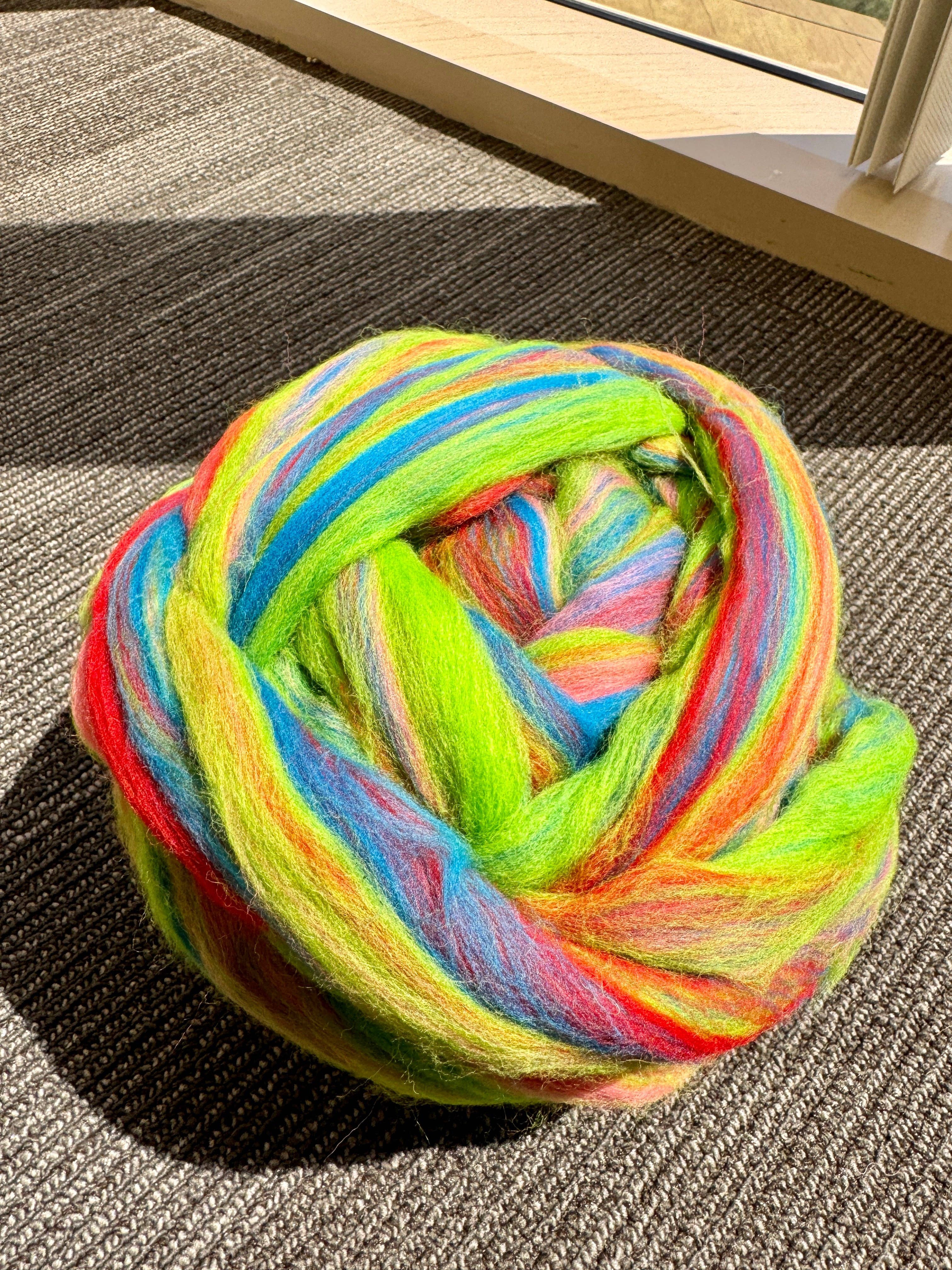 Multicolor MIXED MERINO WOOL ROVING A27 ODALA for wholesale on Faire0
