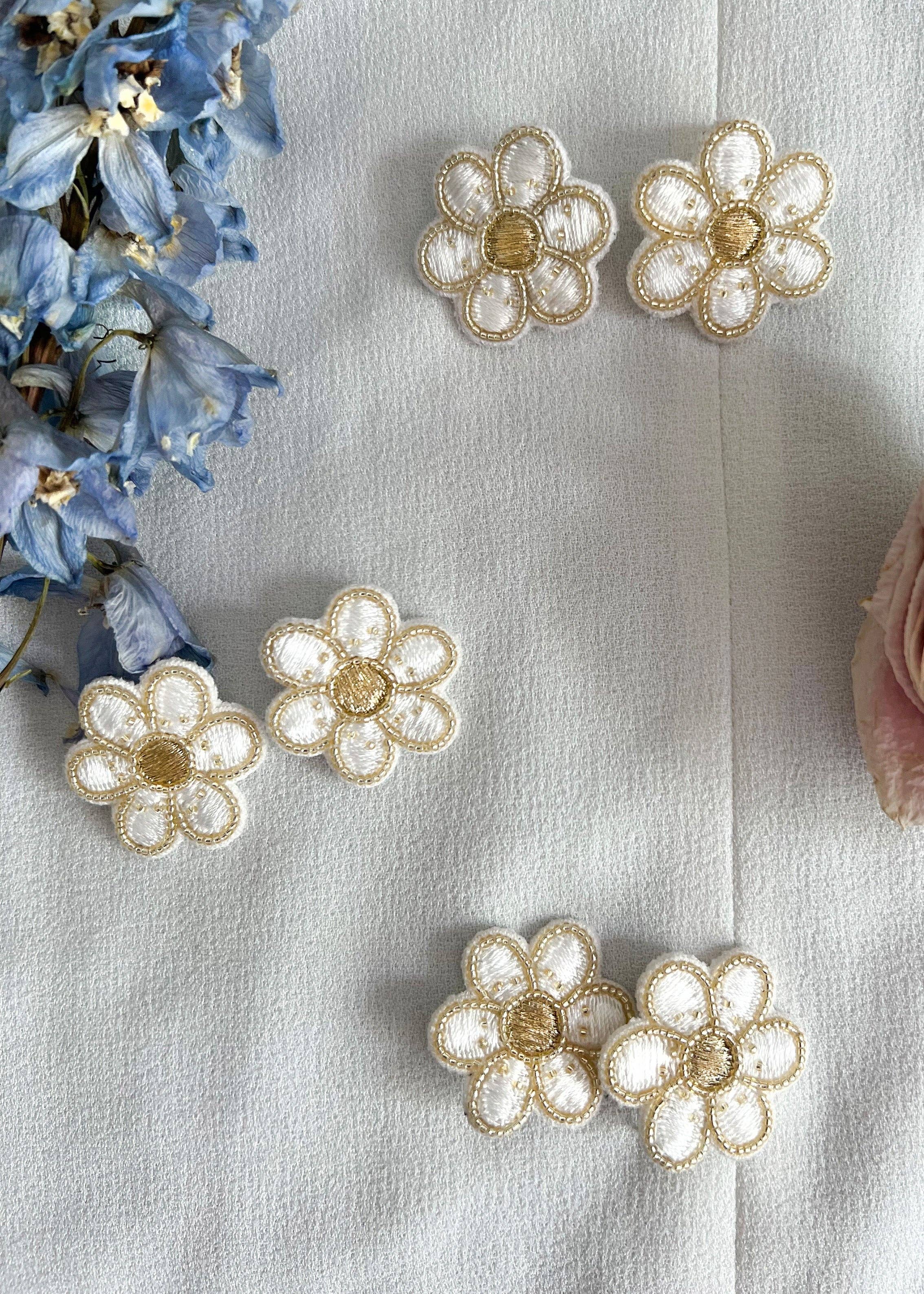 Aéle Paris - Wholesale Stud/Post Earrings - EARRINGS - DAISIE 3