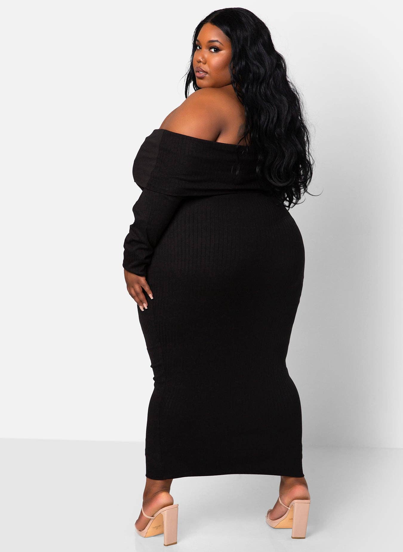 Schwarz GiGi Geripptes Schulterfreies Maxi-Bodycon-Kleid für den Großhandel auf Faire3