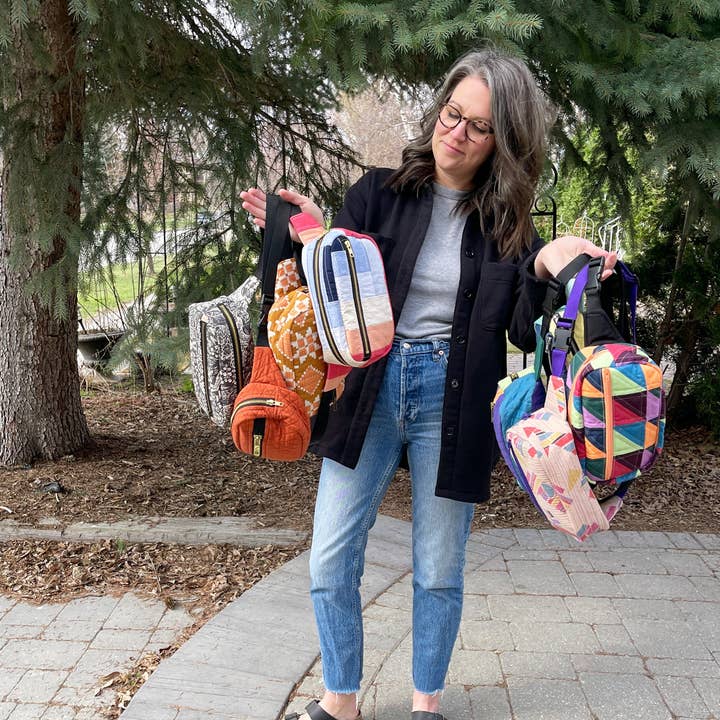 The Blanket Statement – wholesale Sömnadskit – Mönster för modern crossbody-väska Emerson11