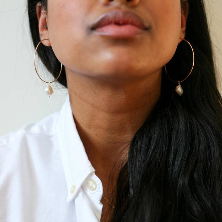 Store perle bøjler for engroshandel hos Côte Ouest