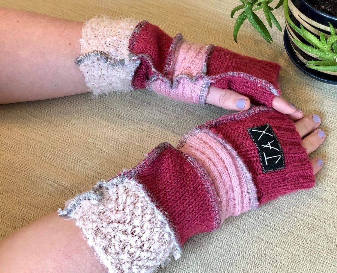 Jax Upcycled - Wholesale Gloves - Women's - Upcycled Unisex Fingerless Gloves choose the vibe color28