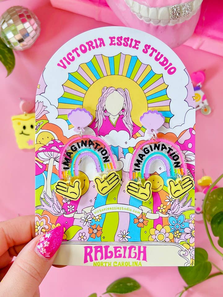 Boucles d'oreilles Imagination Rainbow Spongebob pour la vente par Victoria Essie Studio