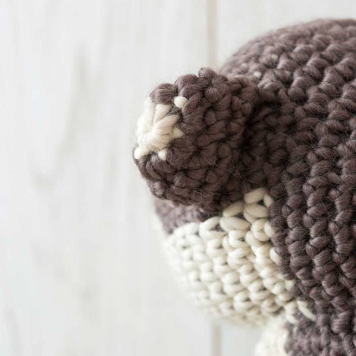 Wool Couture Company - Vendita all'ingrosso Attrezzi per lavoro a maglia/uncinetto - Kit uncinetto gigante Oscar la lontra