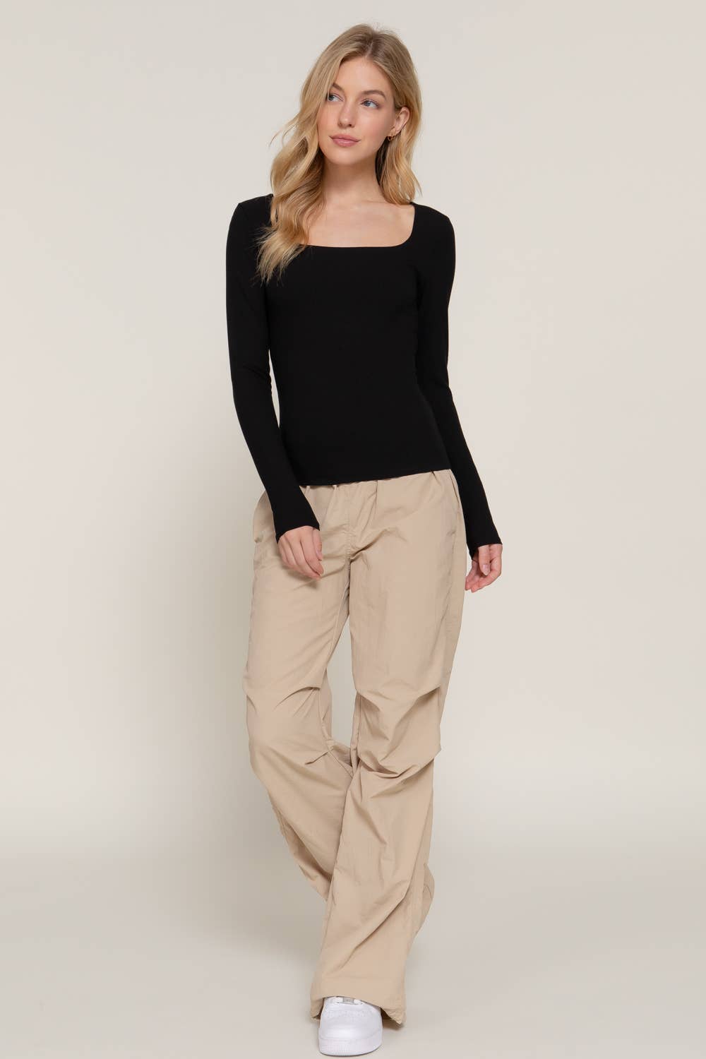 Active Basic | Active USA – Top de malha - Mulher por atacado – Top de malha com nervuras e gola quadrada de manga comprida e gola quadrada11