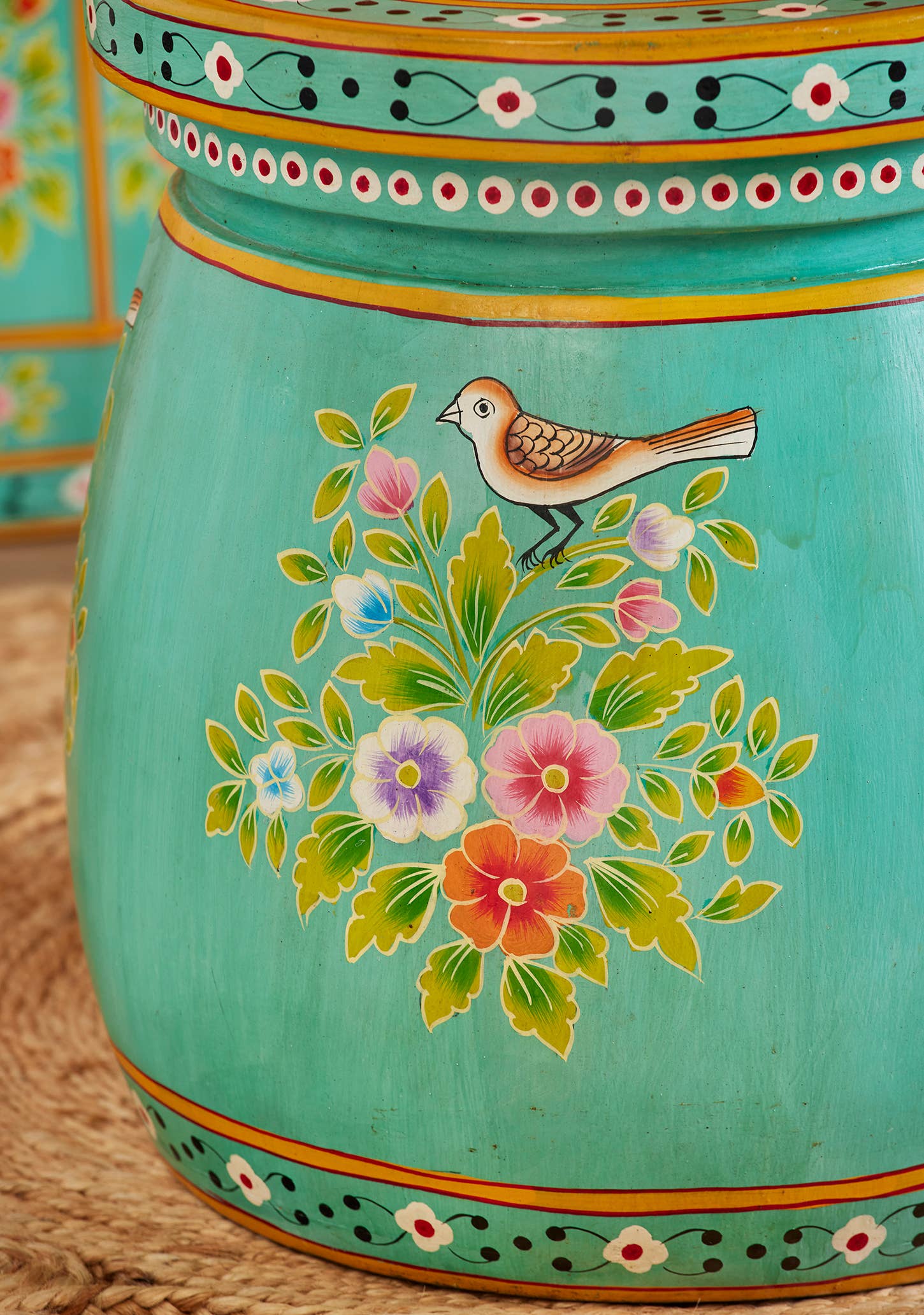 Namaste - Vente Tables d'appoint - Table d’appoint ronde peinte à la main Panchi1