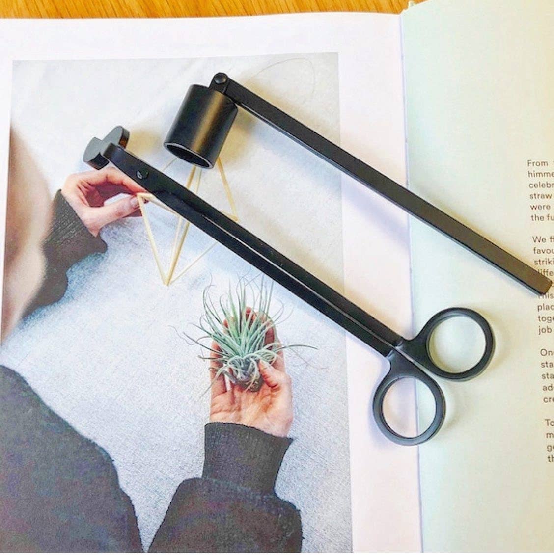 Studio Anarium – Großhandel Dochtschneider – Candle Care Kit – Dochtschneider und Kerzenlöscher3