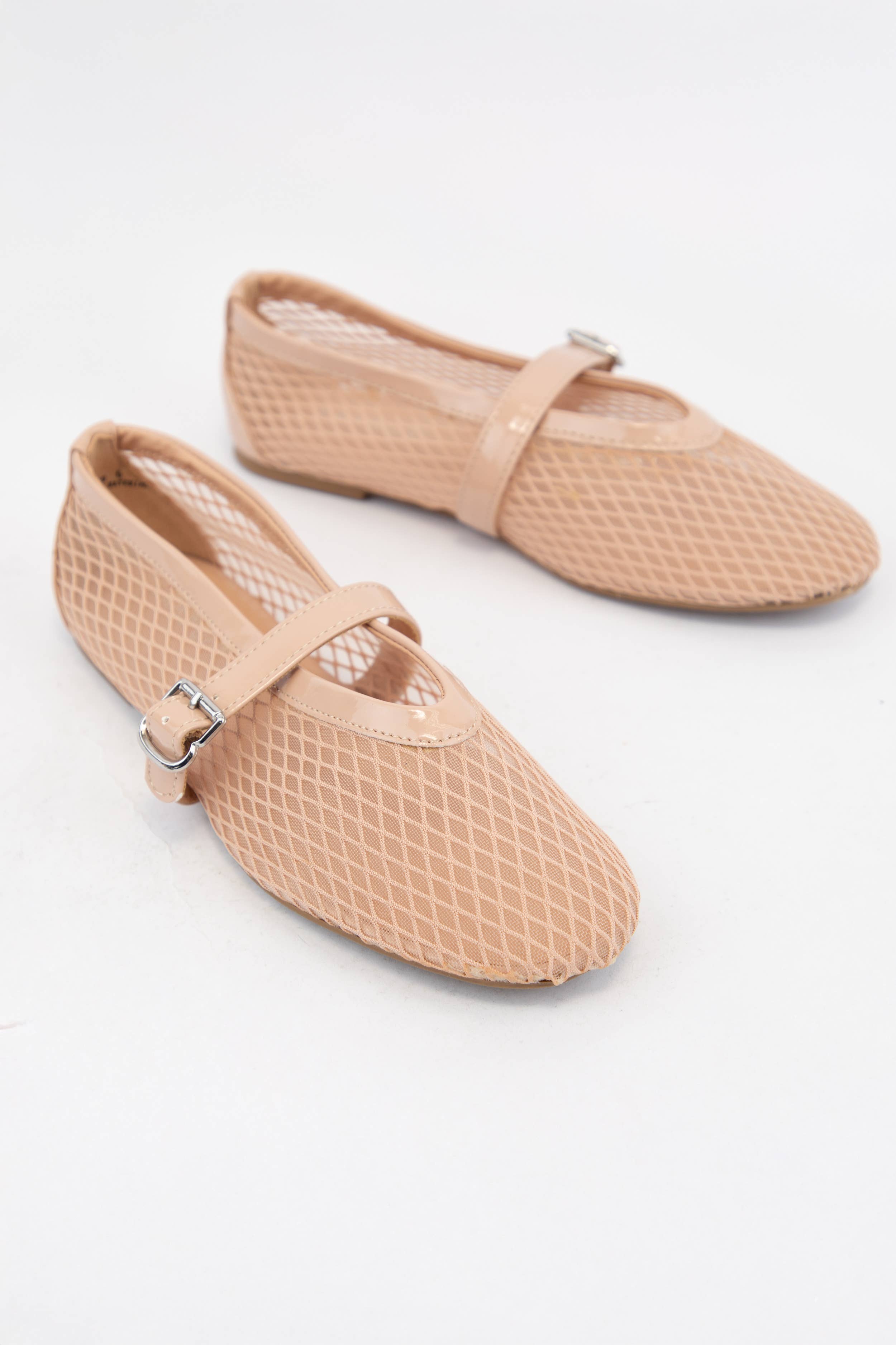 CCOCCI – Sapatos rasos por atacado – Sapatilha CCOCCI com parte superior em malha de rede e biqueira redonda com fivela ajustável5