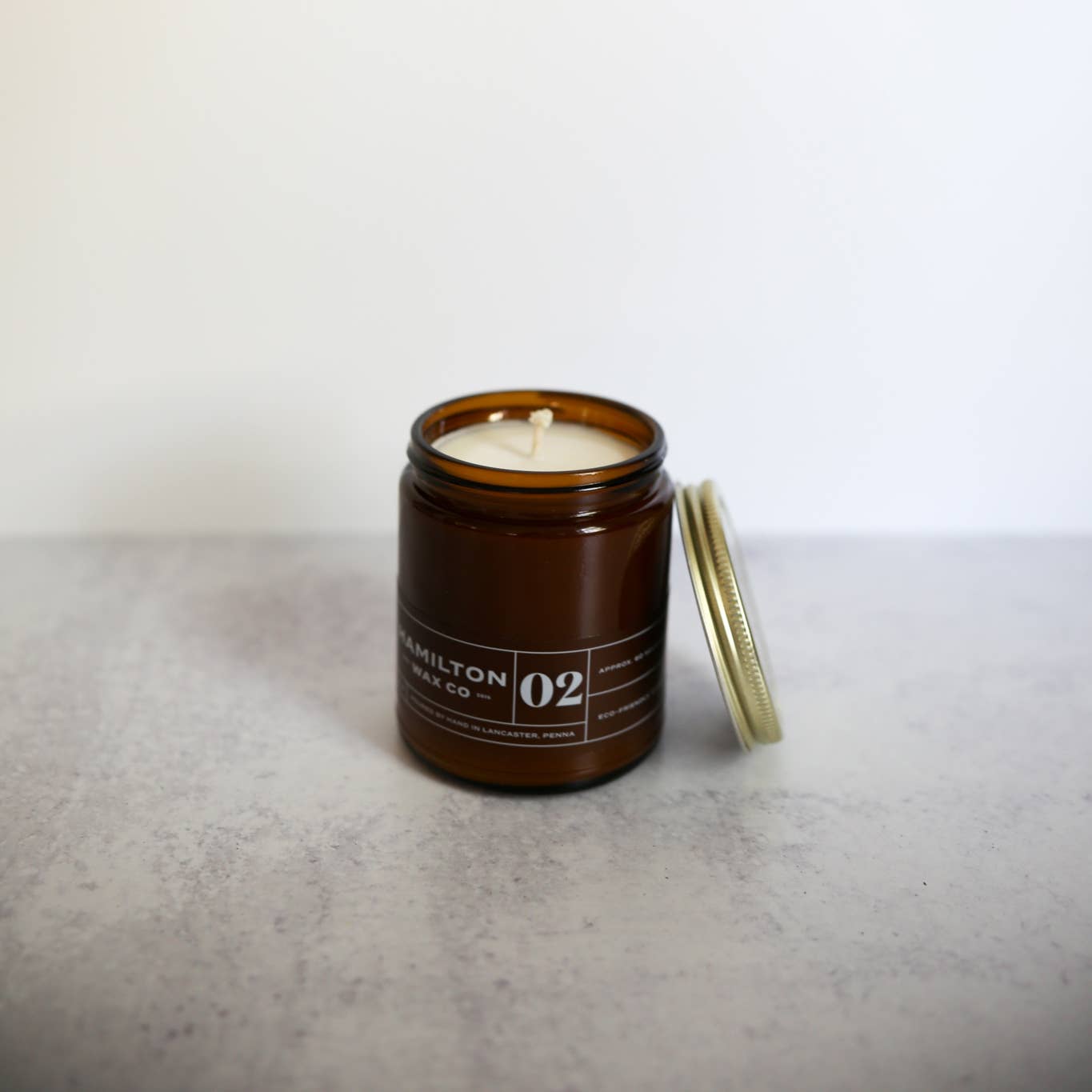 Hamilton Wax Co. - Wholesale Jar/Filled Candle - 02 Fresh Basil Scented Candle - Amber Glass Jar1