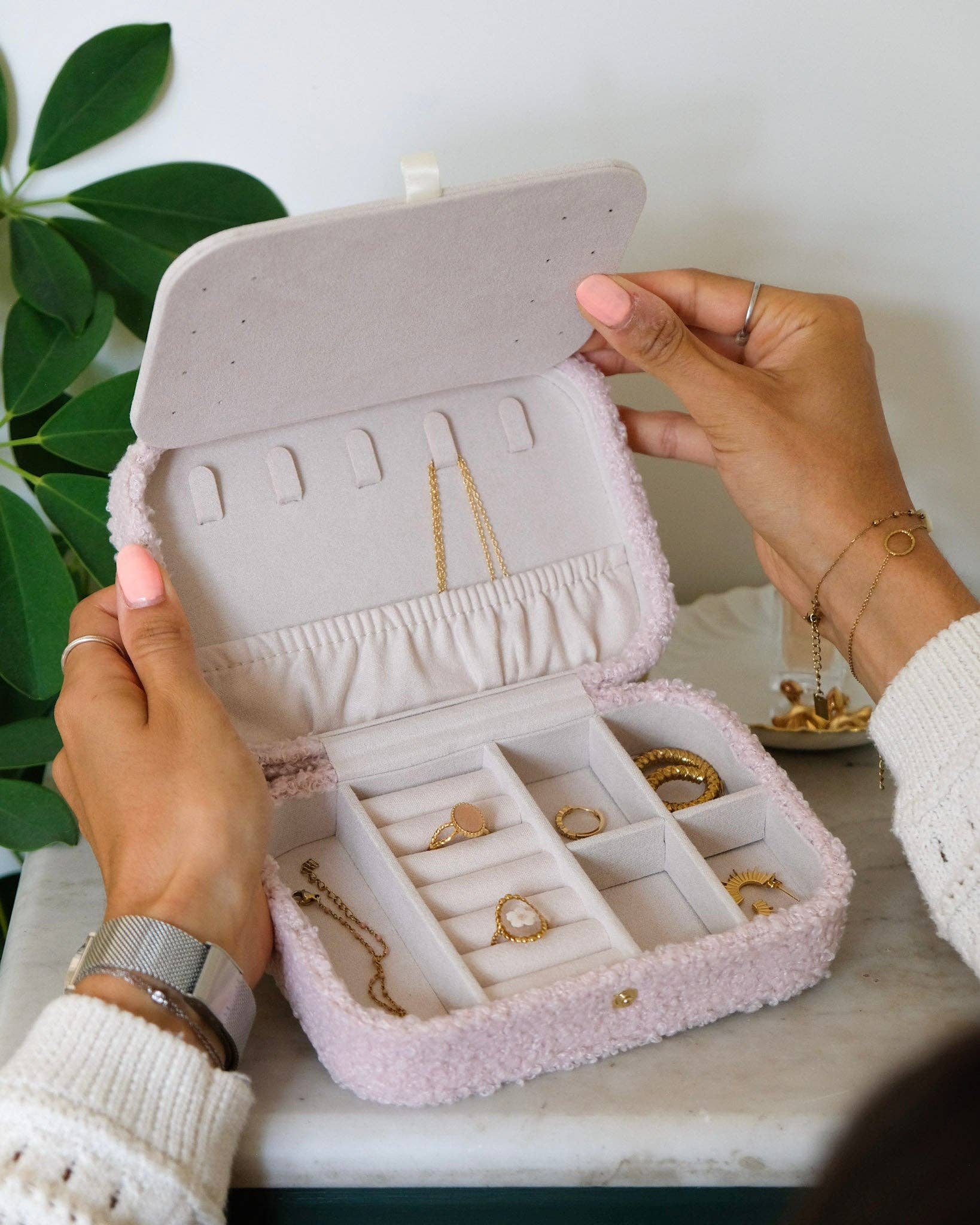 Maison Scarlett – wholesale Jewellery box/organiser – Brigitte teddy travel jewelry box1