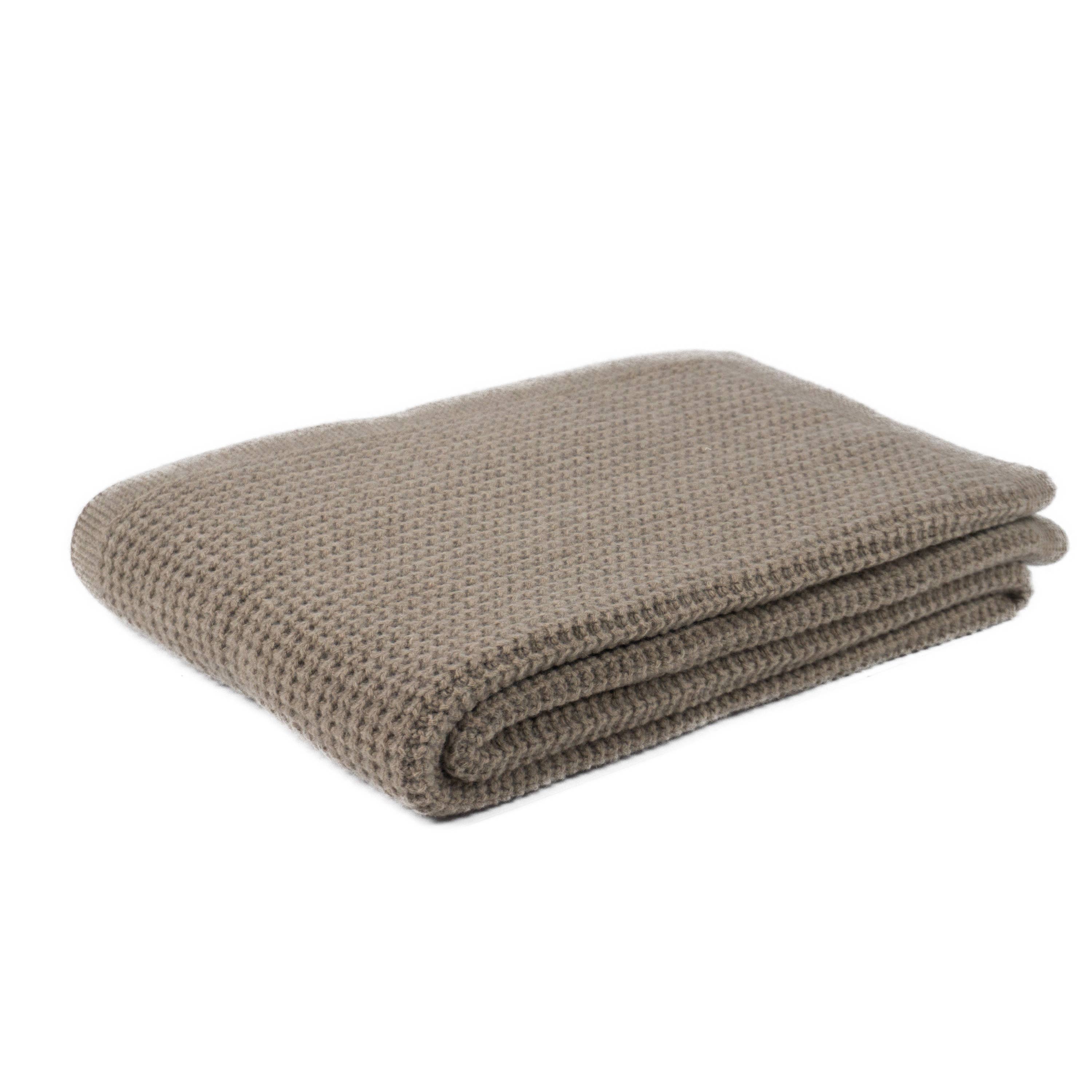 CottoHouse – Engroshandel Tæppe – EMMA strikket tæppe i merinould8