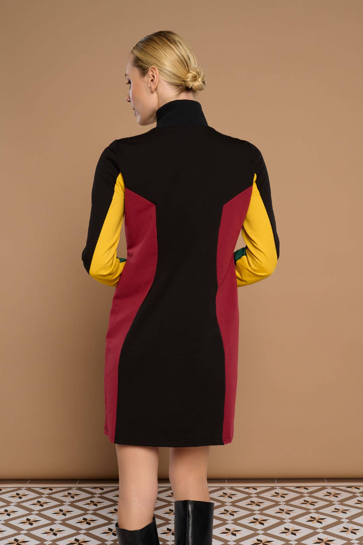 Noir ROBE BEATTA en vente sur Faire3