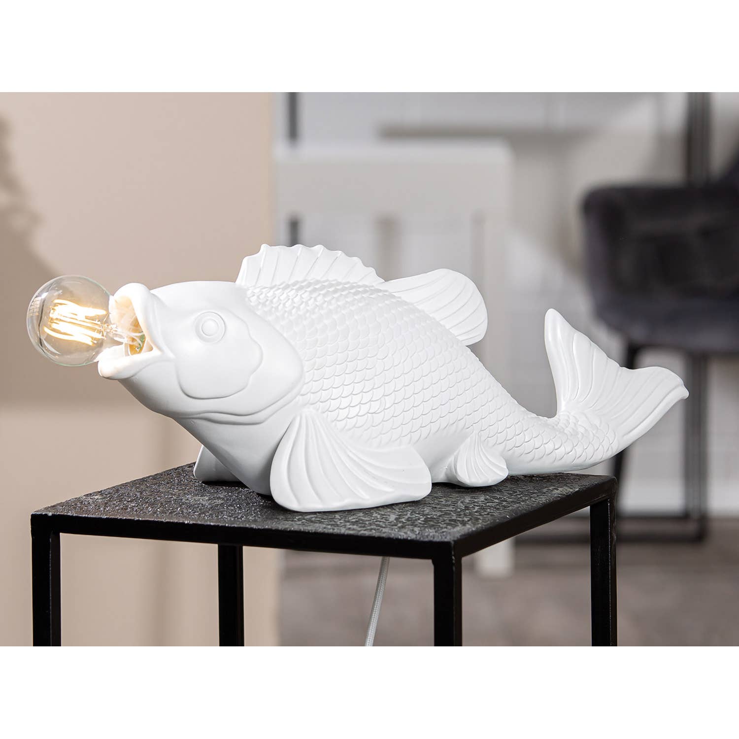 Gilde Handwerk Macrander GmbH & Co. KG - Wholesale Accent/Desk Lamp - Koi Fish White Table Lamp H.17.5 Cm1