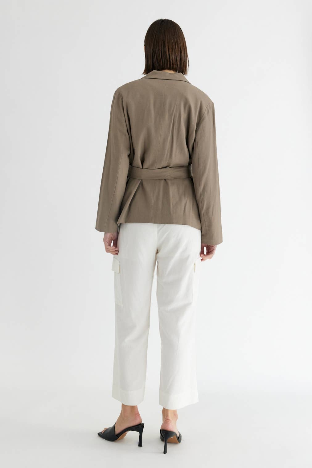 MOD REF - Vente Veste – femme - La veste Olena10