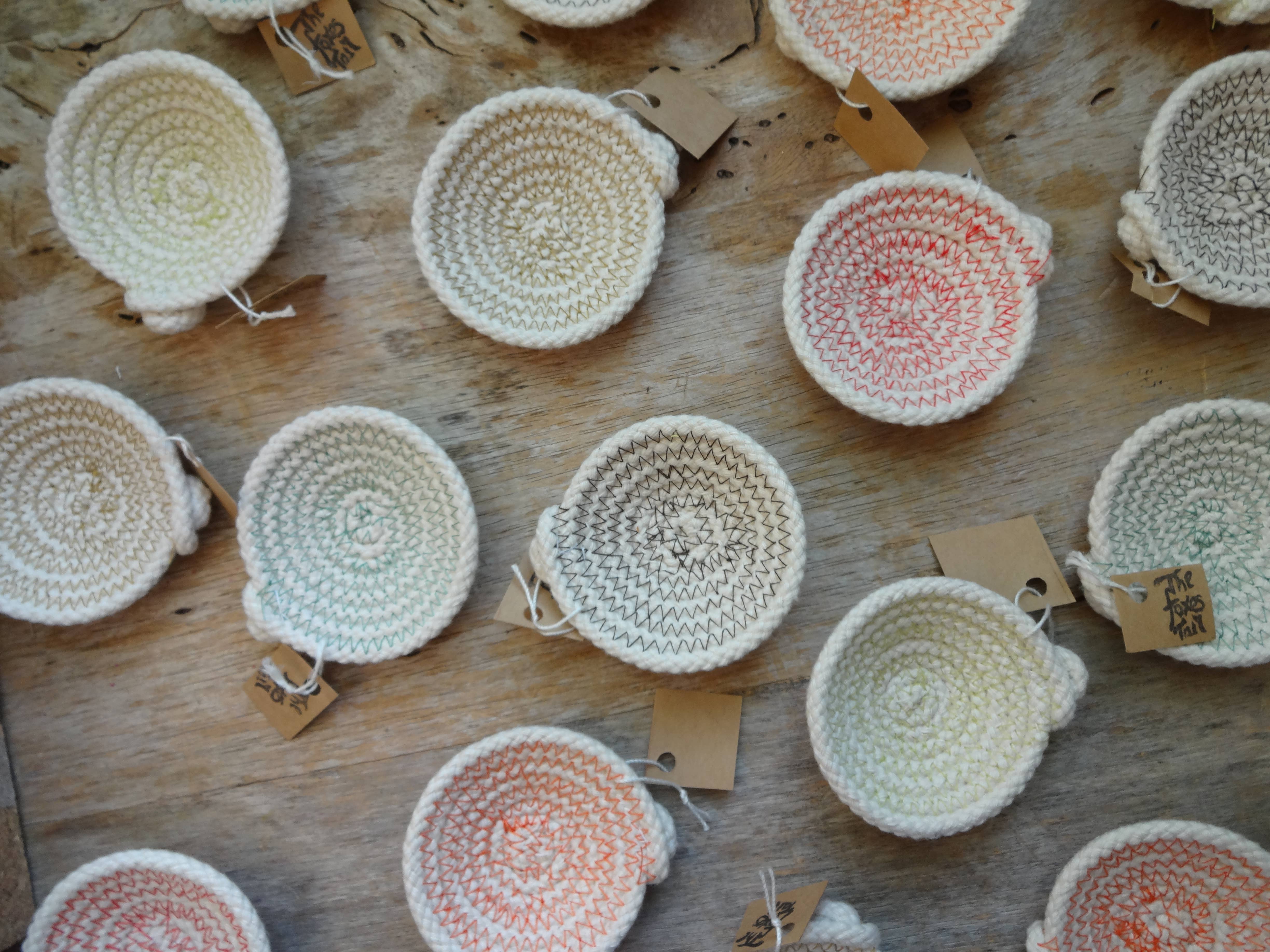 The Foxes Tail – Großhandel Dekorative Platte/Teller/Schüssel – Winziger Seilnapf3