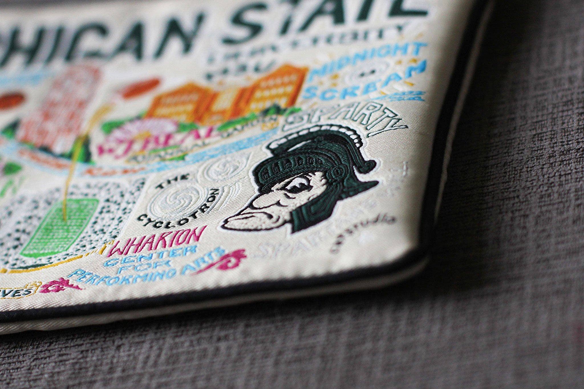 catstudio - Wholesale Pouch - Unisex - Michigan State University Collegiate Zip Pouch3